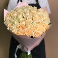 Букет из 41 кремовой розы (60  см)